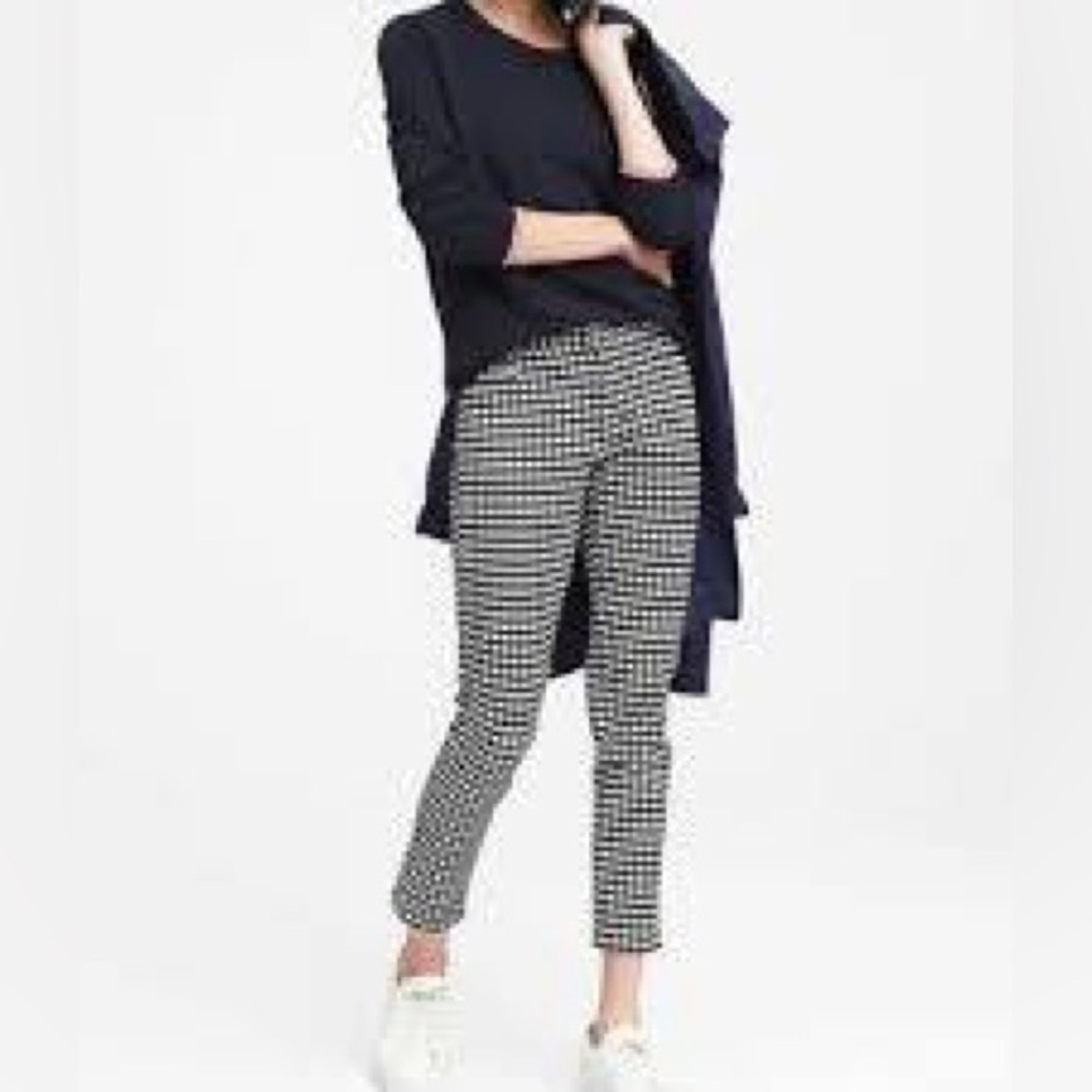 Banana Republic gingham checkered pants, Size 6. 2076